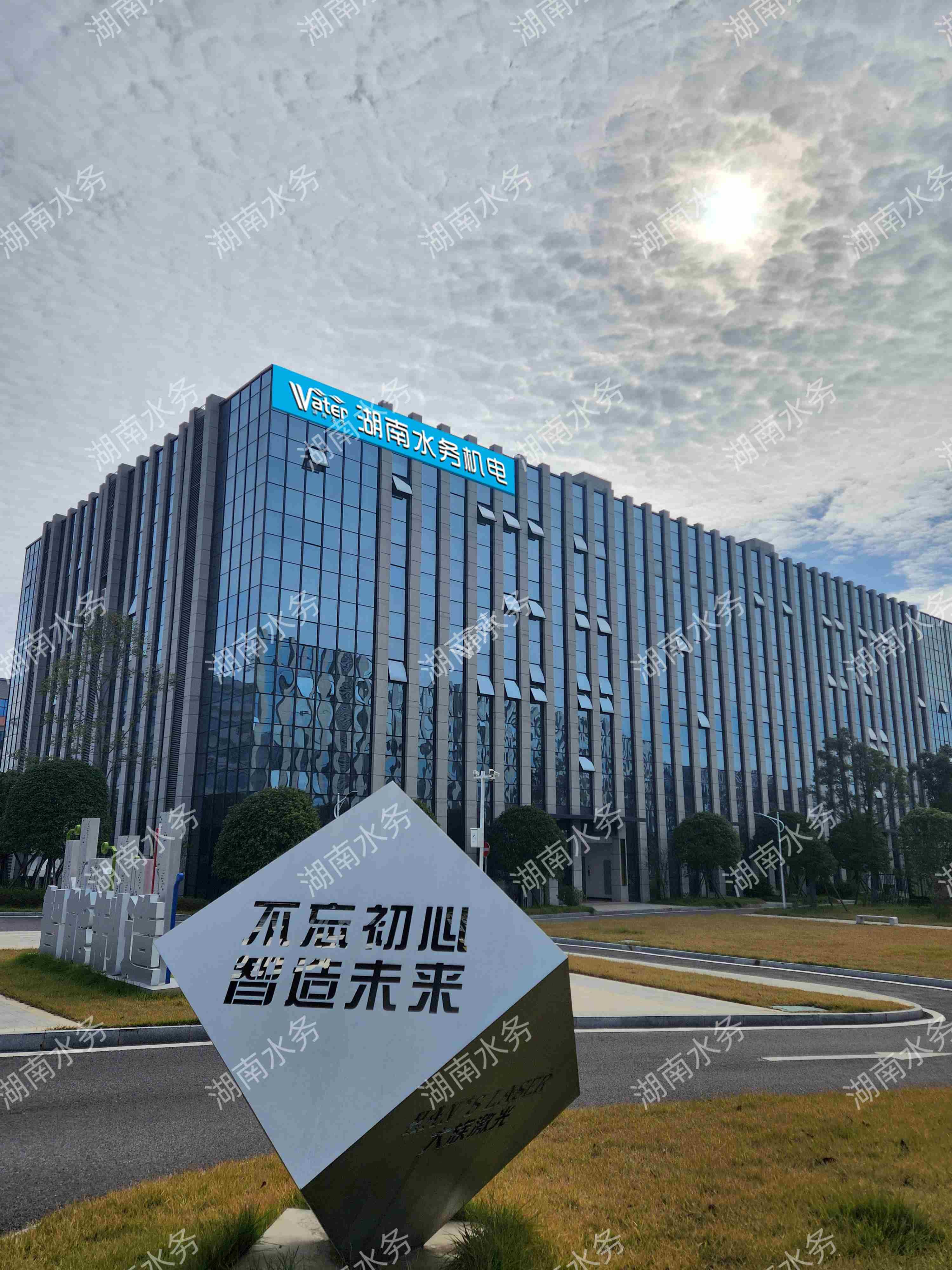 寂寞的少妇的诱惑