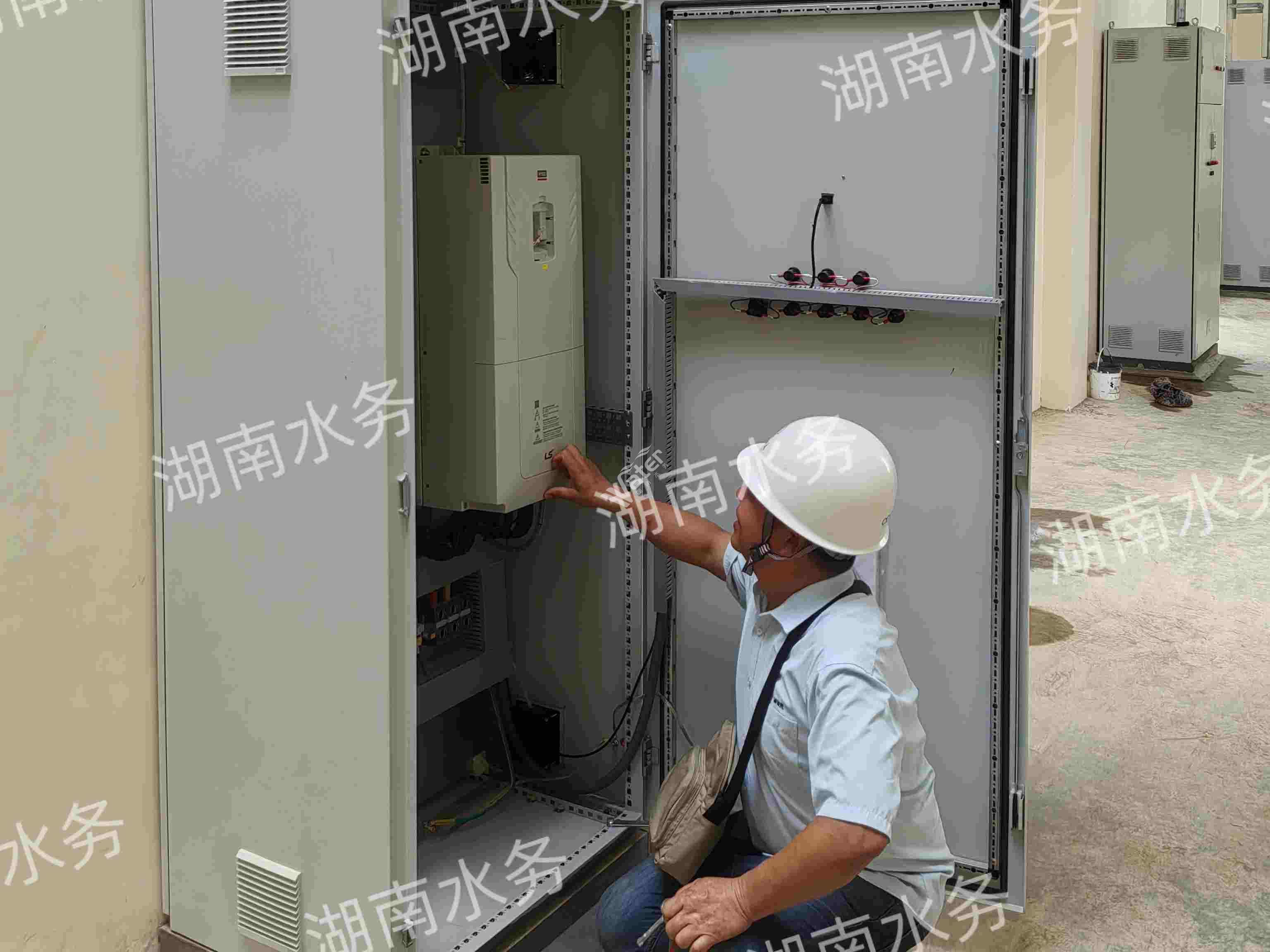 寂寞的少妇的诱惑