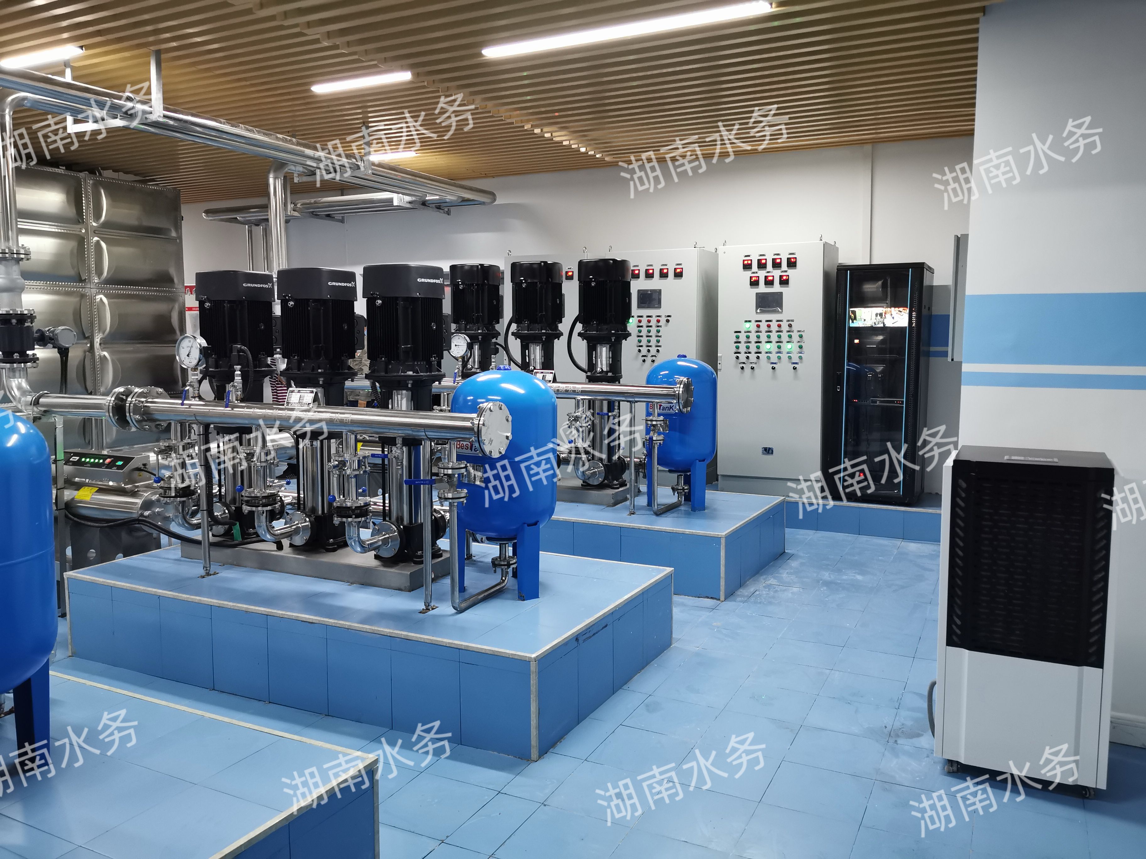 寂寞的少妇的诱惑